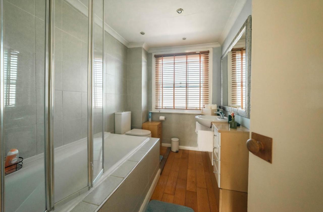 Stylish 2 Bedroom Flat In Camden Town London Exteriör bild