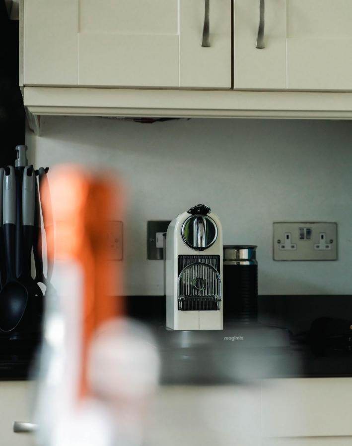 Stylish 2 Bedroom Flat In Camden Town London Exteriör bild